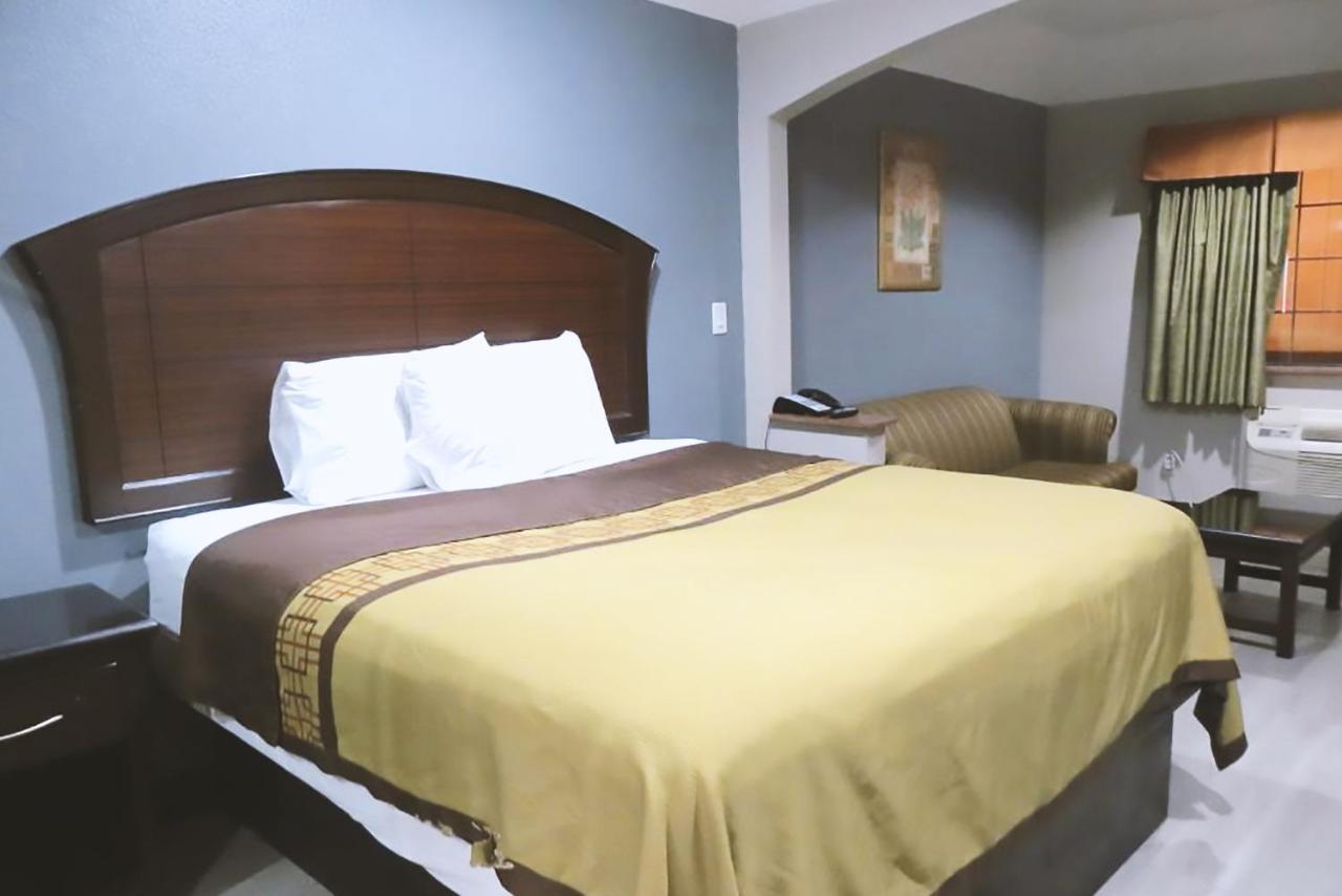 Blue Way Inn & Suites By Jasper Houston Zewnętrze zdjęcie