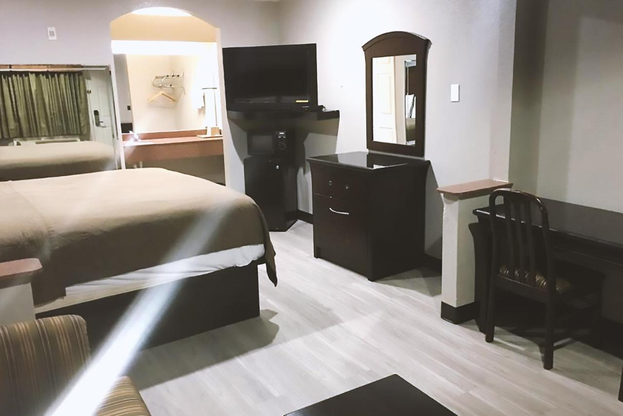 Blue Way Inn & Suites By Jasper Houston Zewnętrze zdjęcie